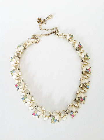 Pretty 1950s enamel necklace - sold out