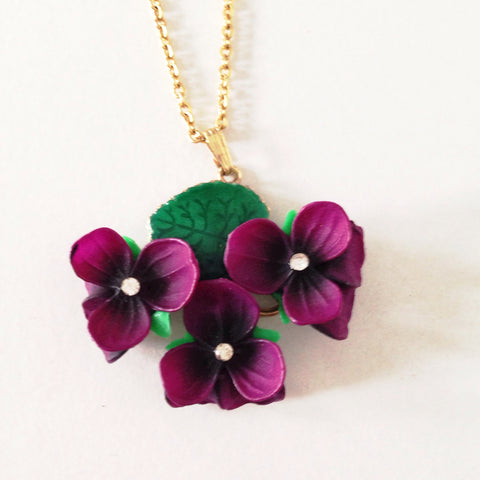 Violet necklace