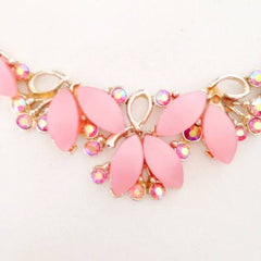 Pink 1950s thermoset necklace   SOLD