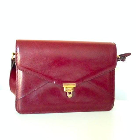 Burgundy leather shoulder bag - Sold