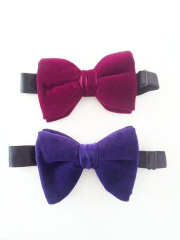 Velvet bow tie