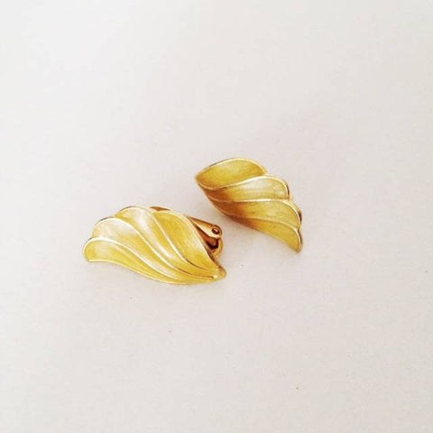 1950s Yellow/gold enamel earrings
